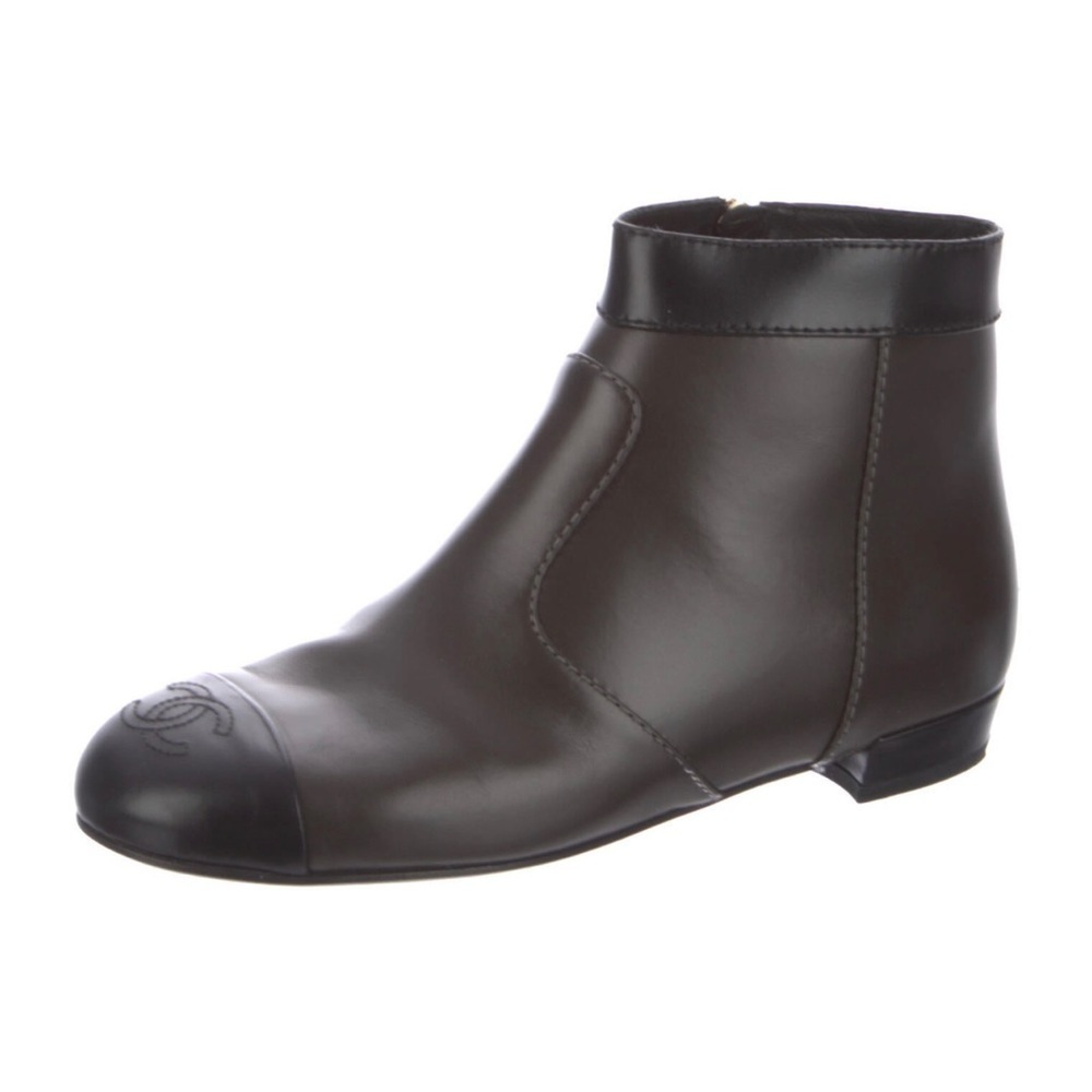Chanel CC ankle Boots - Picture 3 of 5
